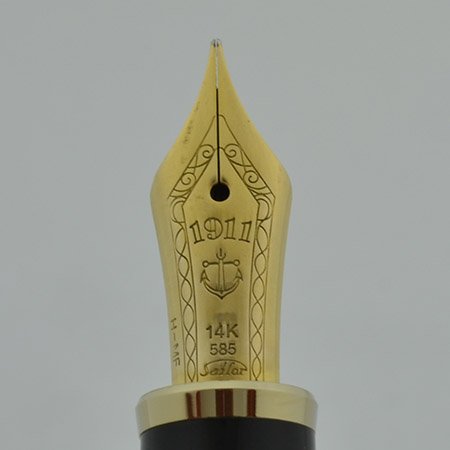 Sailor 1911 Fountain Pen - Standard Size, Black, H-MF Medium Fine